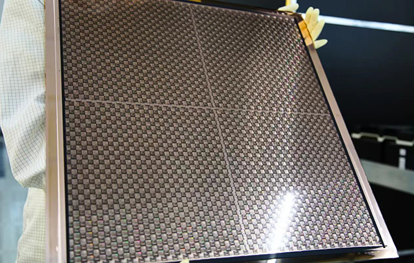 全产业链支持 成都高新区发布集成电路产业新政15条_fororder_奕成科技高密板级封装样品