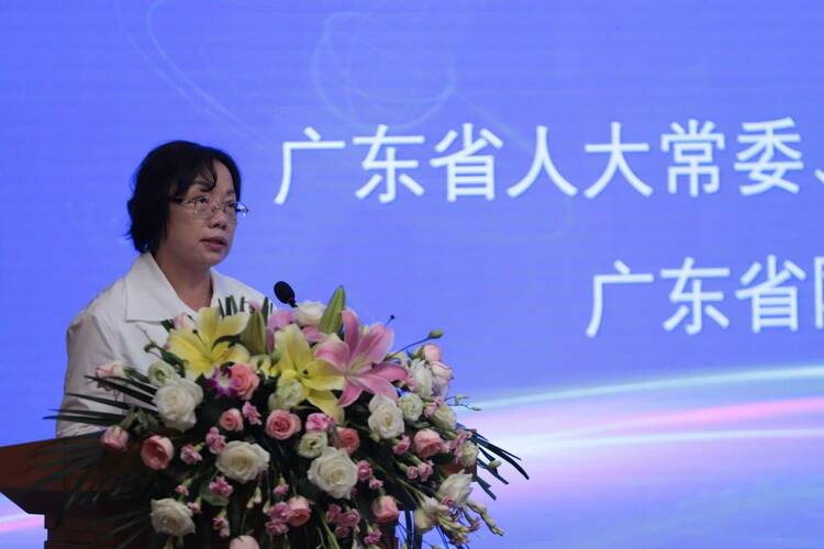 启幕网络视听新纪元 “湾区国际创作者生态园区”揭牌仪式暨园区首届高端论坛 在华珠盛大举行
