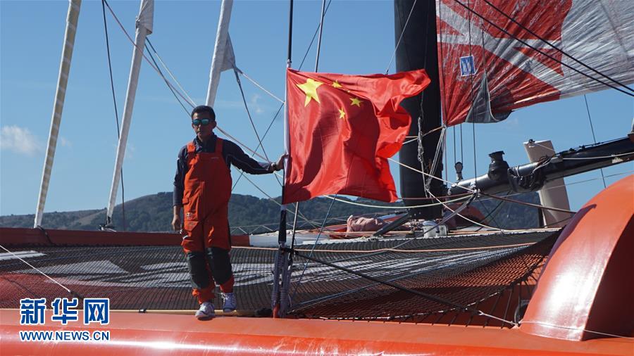 中国职业帆船选手郭川在夏威夷海域失联