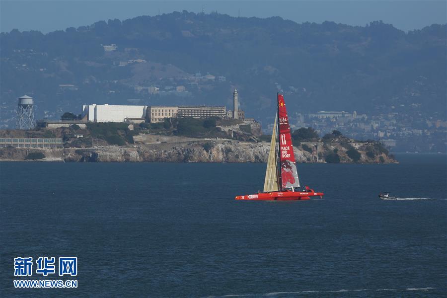 中国职业帆船选手郭川在夏威夷海域失联