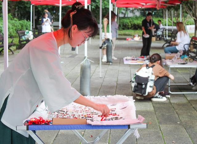 江西财经大学第四届毕业淘淘节暨第二届学生通讯节顺利开展_fororder_图片20