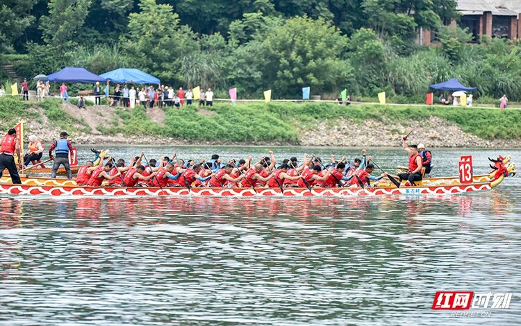 湖南慈利“二端午”龙舟赛：一场民族传统体育文化狂欢盛宴