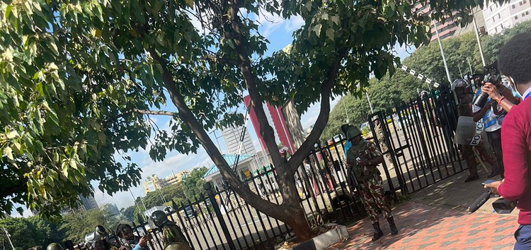 肯尼亚各地示威游行活动引发的冲突已致超120人受伤