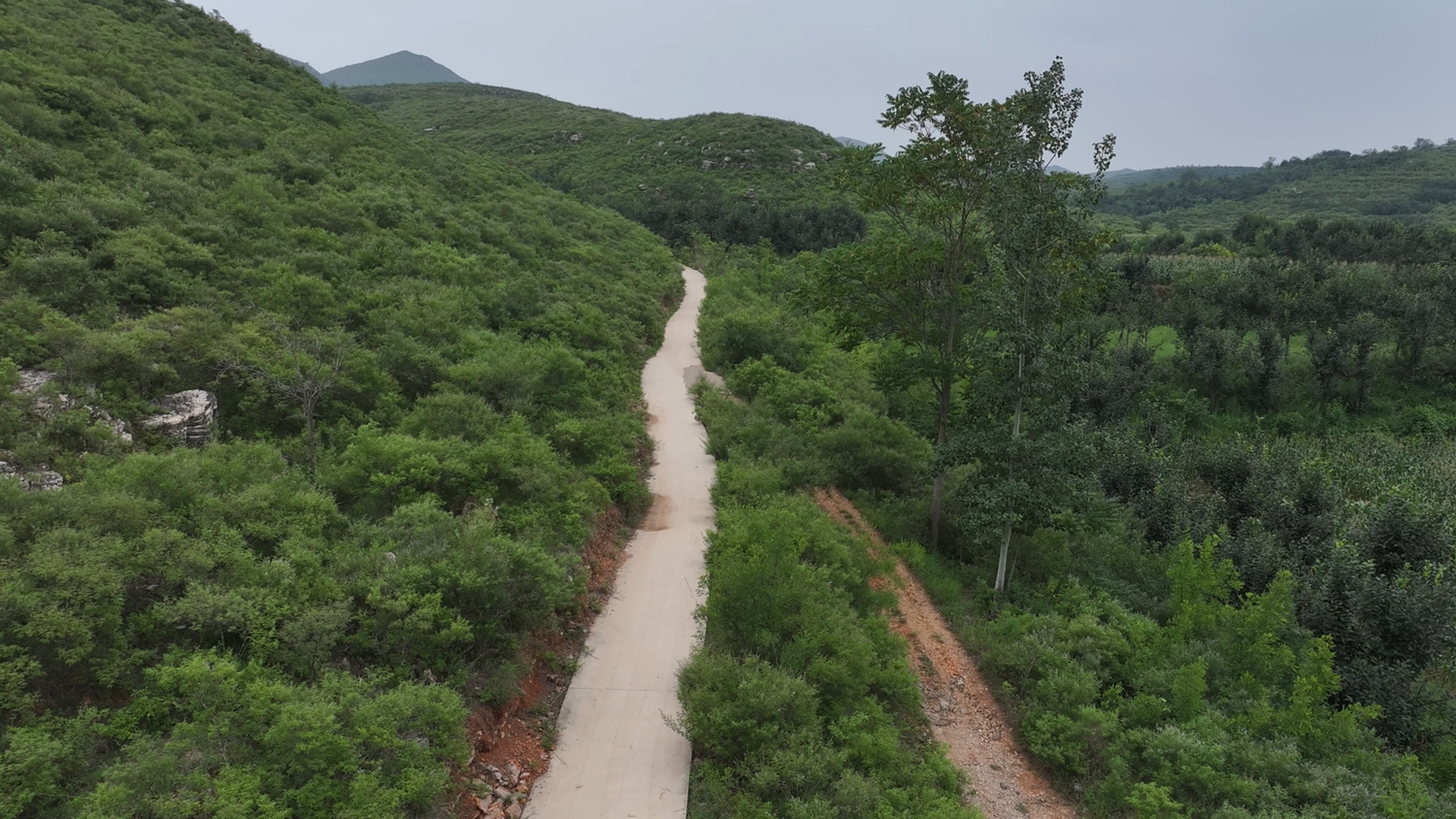 保定市满城区：解锁太行步道魅力 体验和美乡村之旅_fororder_太行步道——满城段域内 摄影 田嘉成