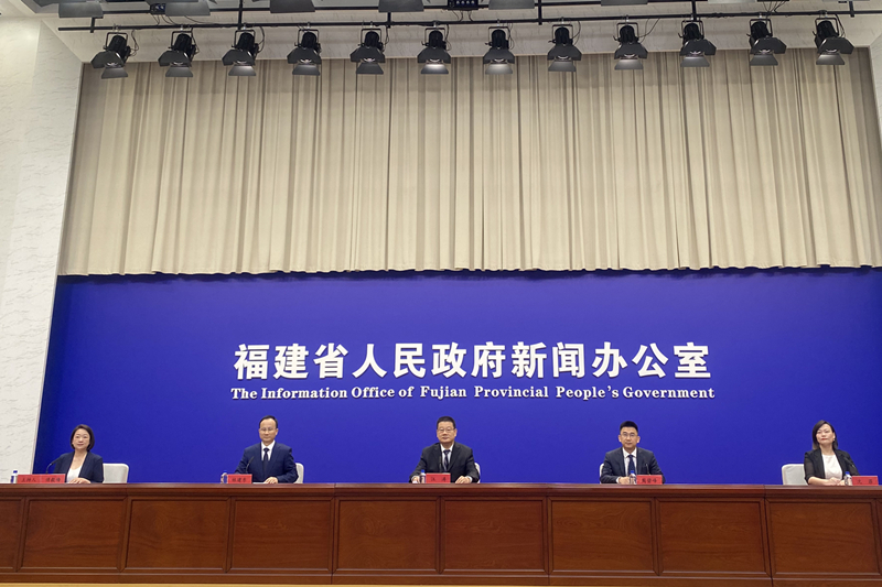 福建省贷款总量保持平稳增长 为经济稳定增长提供金融支撑_fororder_微信图片_20240731151719