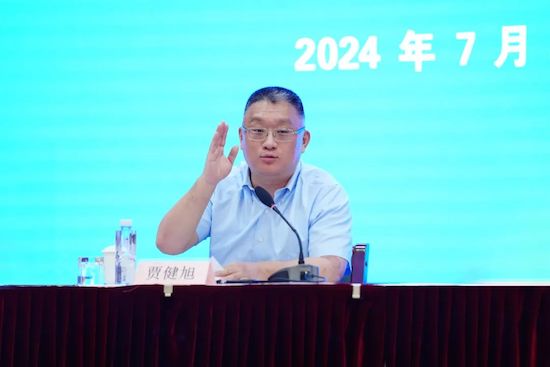 上汽集团总裁贾健旭：加快转型 推出更多适销对路的新产品_fororder_image001
