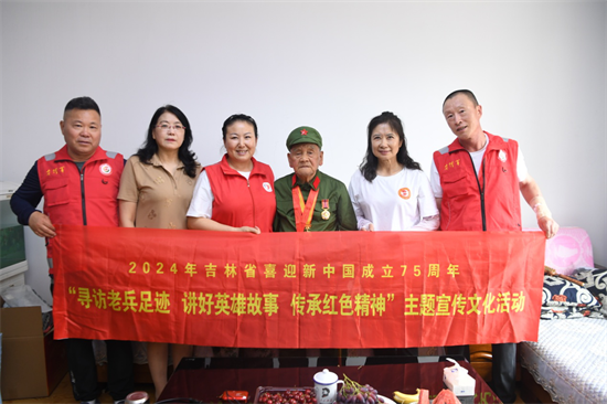 寻访老兵足迹·传承红色精神 | 老兵李文慧：枪林弹雨中舍生忘死 和平年代发挥余热_fororder_吉林老兵李文慧4