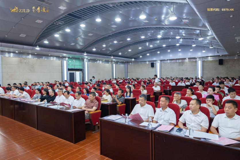 南昌市进贤县教育发展基金会成立 汤向阳当选基金会新任理事长_fororder_图片5