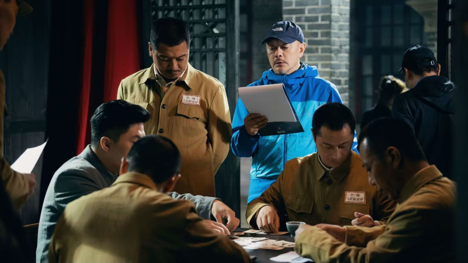 （转载）《走向大西南》登陆央视一套，记者对话主创：既要展现伟人的高度，更要展现伟人的温度