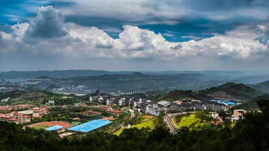 （急稿）【聚焦重庆】重庆江北区铁山坪： 见证历史荣光 风景这边独好