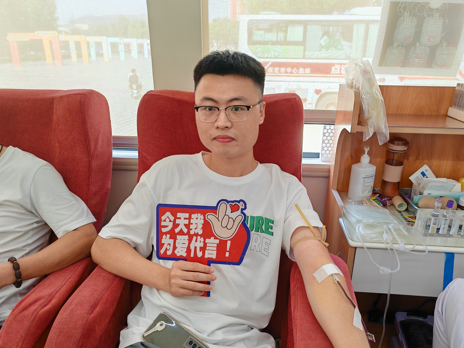 “双争”有我丨保定市满城区：让“爱”在热血中传递_fororder_无偿献血者义务献血 摄影 高泽涛
