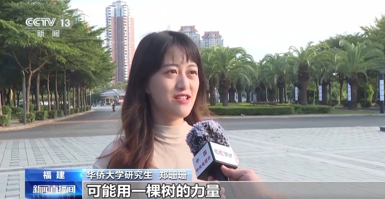 “他虽然教数学，但却是我的篮球偶像”
