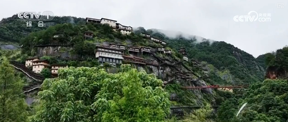 从“这一天”变为“每一天” 美丽中国新画卷徐徐展开