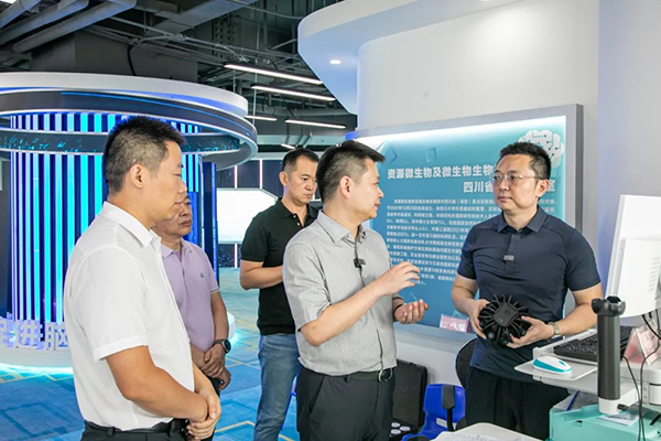 成都市锦江区：靶向解决企业“急难愁盼”_fororder_图片-1