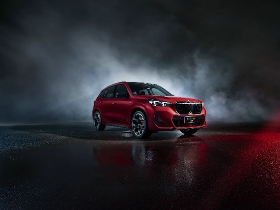 全新BMW M5策马领衔 宝马集团13款新车闪耀成都车展_fororder_image008