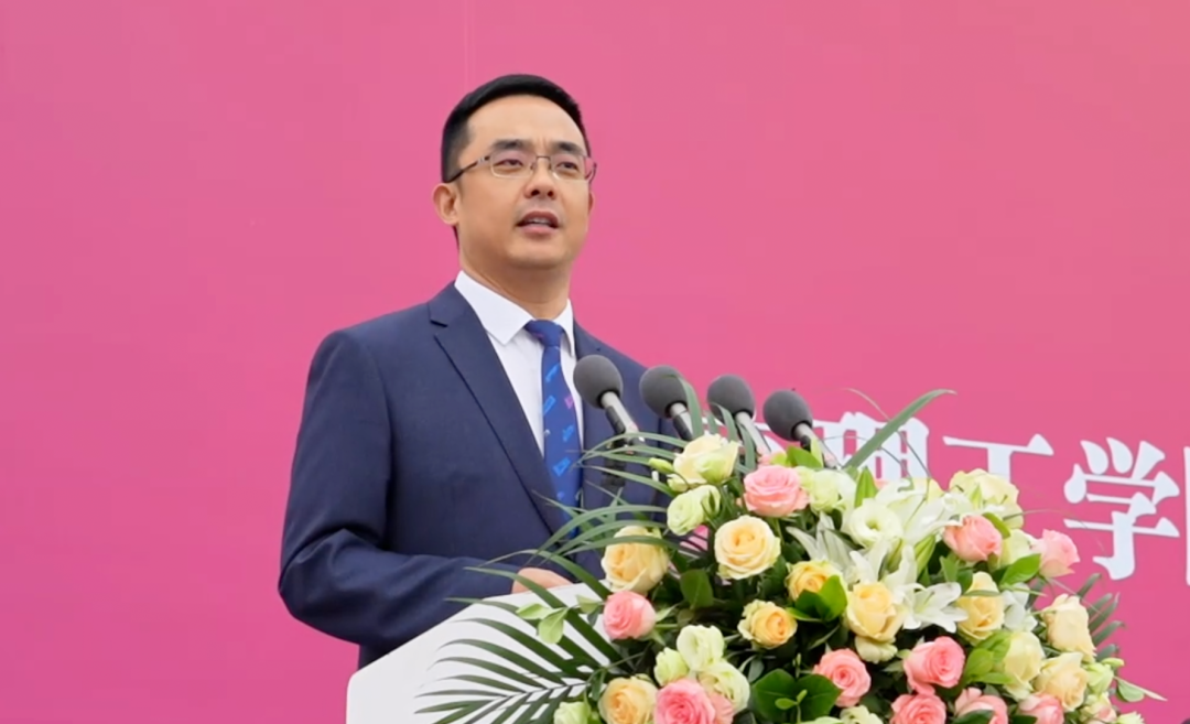 燕京理工学院2024级学生开学典礼暨军训开训仪式盛大举行