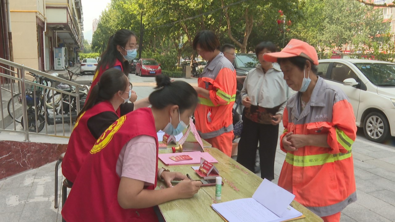 石家庄市鹿泉区：公益餐厅用爱心烹制幸福味道_fororder_1