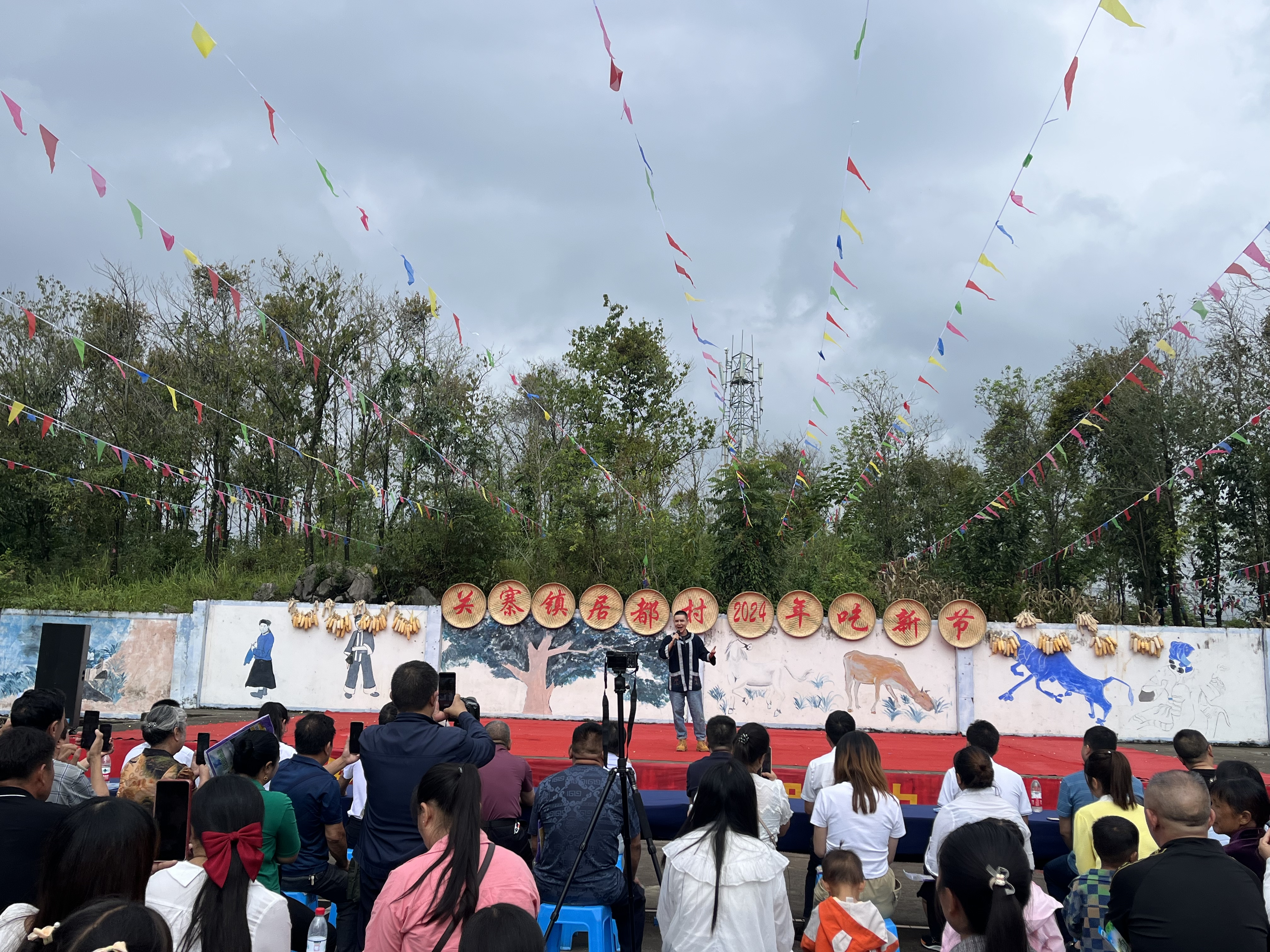 “吃新节”里庆丰收 民俗焕发新活力