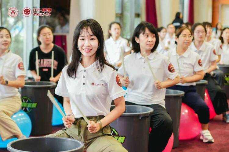 中国政法大学商学院2024级专硕法商实践课堂多图直击！