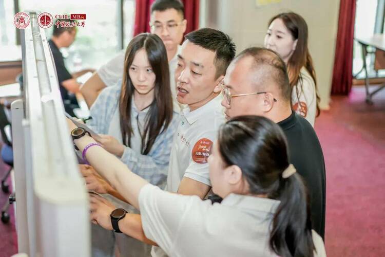 中国政法大学商学院2024级专硕法商实践课堂多图直击！
