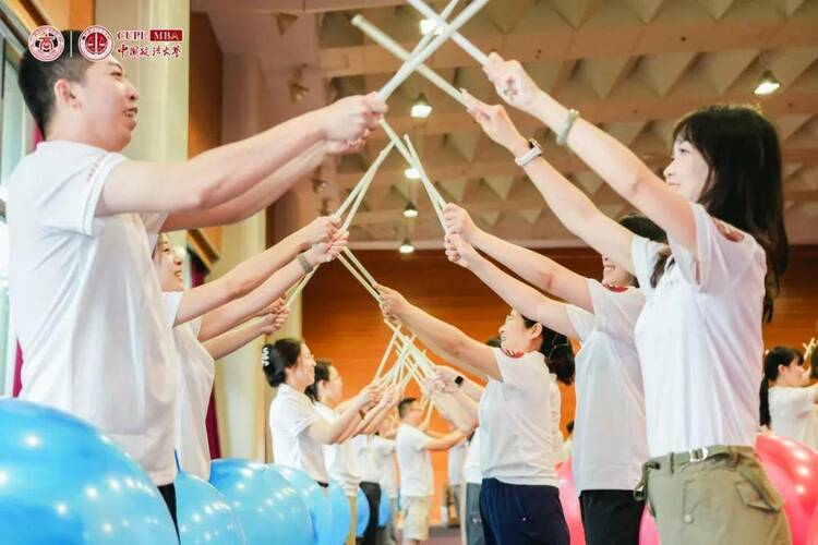 中国政法大学商学院2024级专硕法商实践课堂多图直击！
