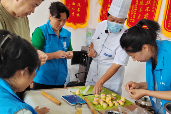 保定徐水：巾帼家政“小支点”服务就业创业“大民生”_fororder_保定徐水：巾帼家政“小支点”服务就业创业“大民生”77