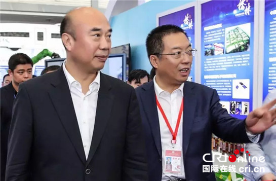 陕西省长刘国中视察第三届丝博会榆林展区-国际在线