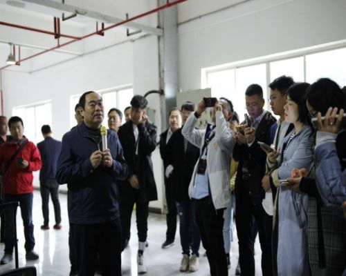 （美酒美食）传承不守旧 创新不离本