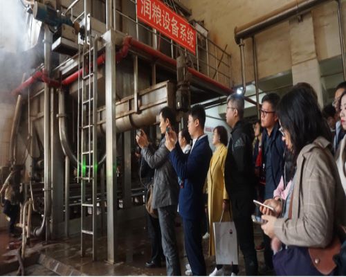 （美酒美食）传承不守旧 创新不离本