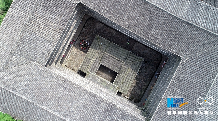 福建南靖：土楼申遗成功十年 景区村民“鼓了腰包”