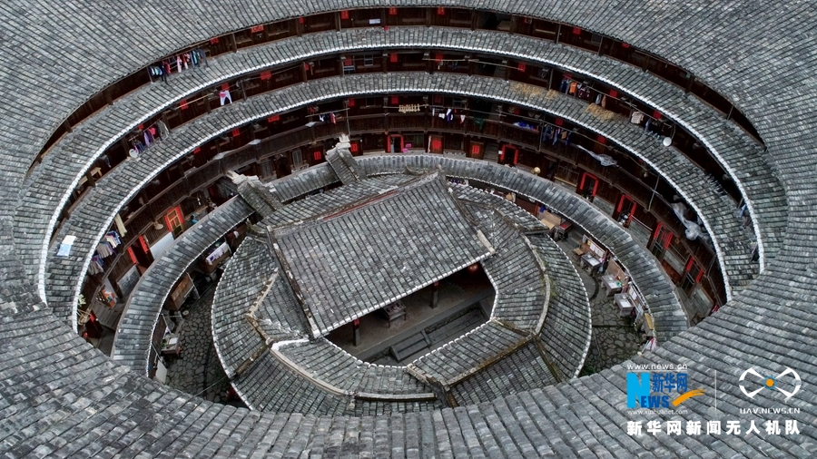福建南靖：土楼申遗成功十年 景区村民“鼓了腰包”