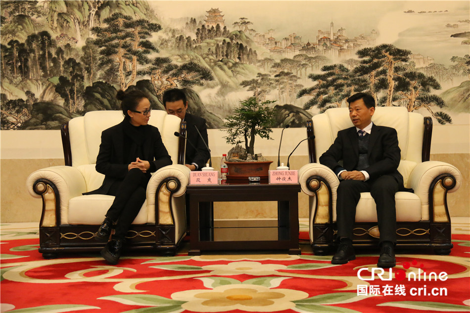 图片默认标题
