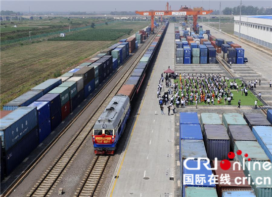 中亚(青岛)国际班列累计开行3000多列 打造“钢铁”丝绸之路