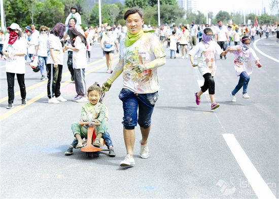 【三门峡专题】【专题活动】第四届三门峡罗曼彩虹跑在三门峡鸣枪开跑