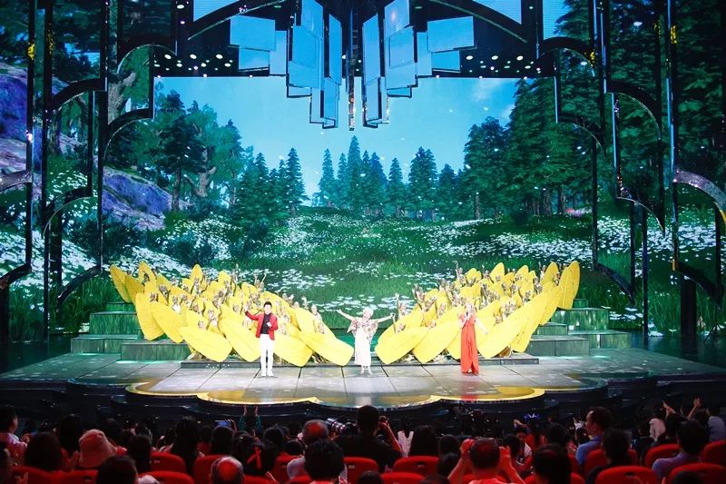 《花开新时代》 中央广播电视总台2018年“六一”晚会亮点早知道！