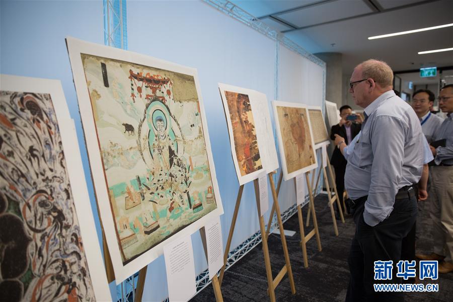 “敦煌与丝绸之路上的文化交流”图片展在特拉维夫开幕