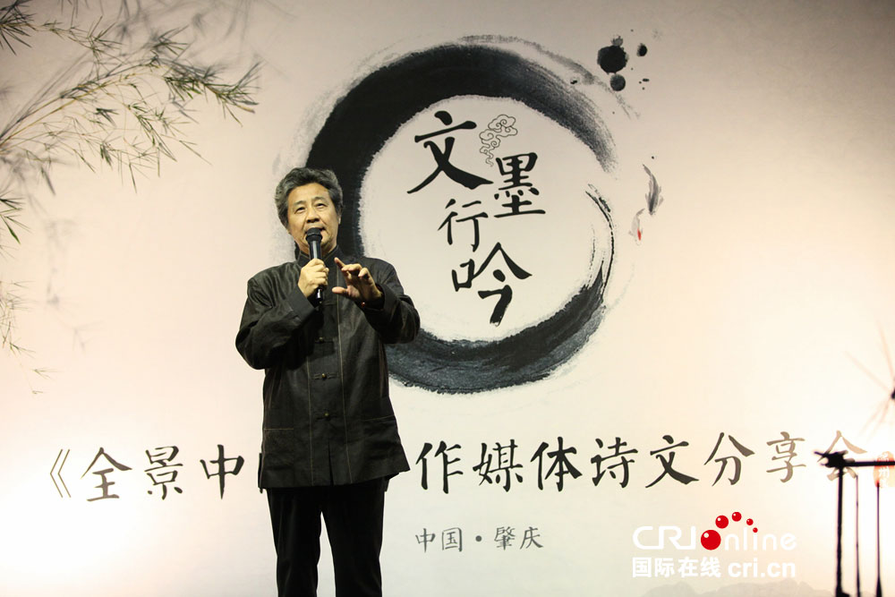 图片默认标题