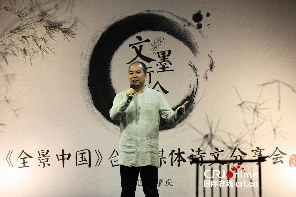 图片默认标题