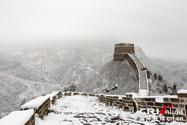 【供稿待审】北京2次降雪 古北水镇银装玉琢美丽如诗如墨（文旅视窗）