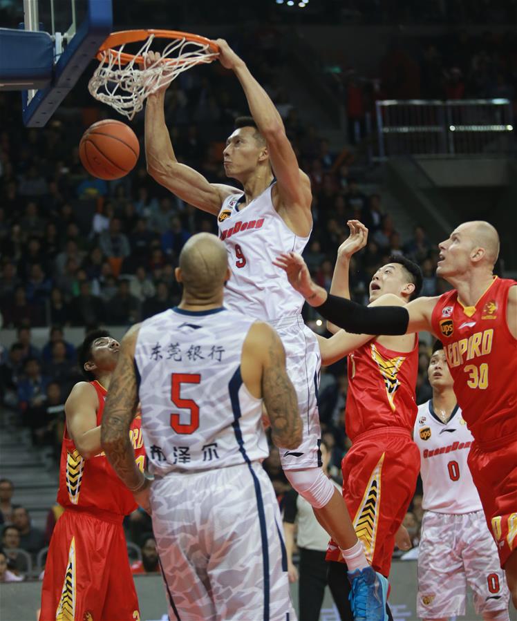 CBA-阿联6犯离场 广东加时击败深圳豪取16连胜