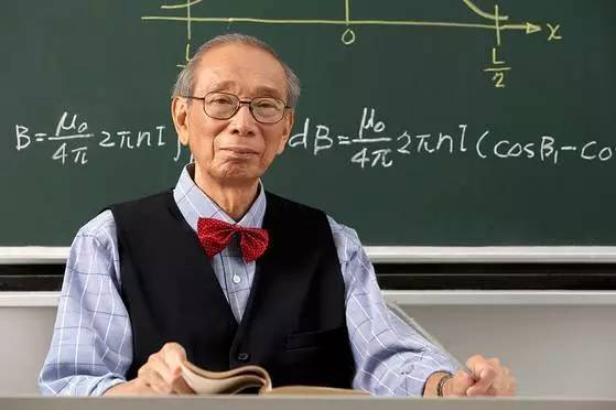 优秀孩子背后的家长，原来都是这样和老师相处的！