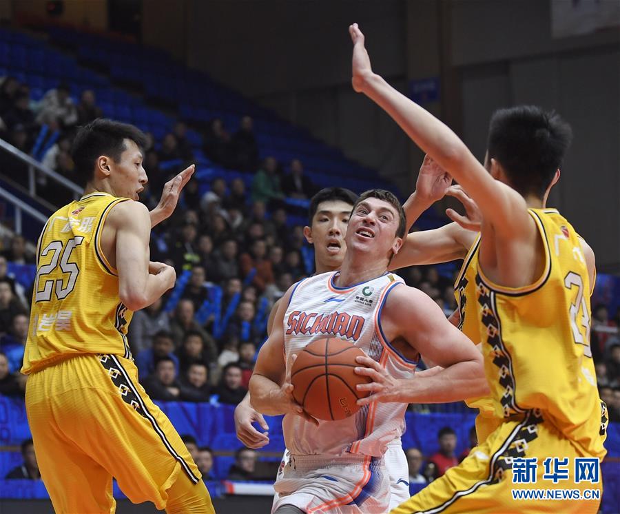 CBA常规赛：四川五粮金樽胜浙江广厦控股