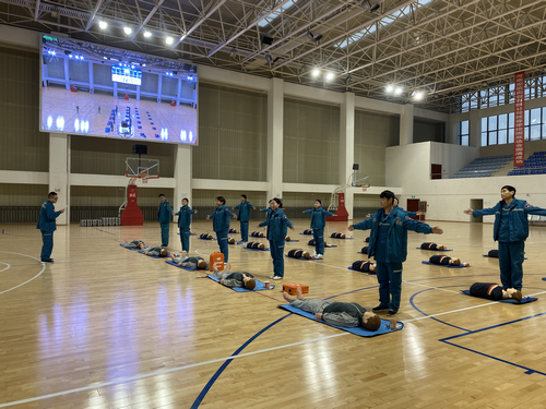 【河南供稿】开封市120急救指挥中心走进河南大学民生学院 开展急救技能培训