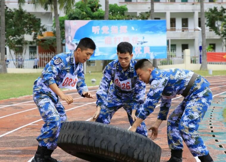 看！南海卫士用这种方式跨年