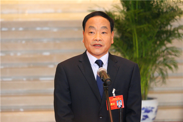 （史佳已审）【代表谈】陕西省人大代表李田利：董岭村探索出“一二三产”高度融合的乡村振兴之路