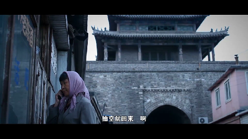 【中国梦微电影】《望儿山下》：母亲盼星盼月盼不回女儿一日陪伴