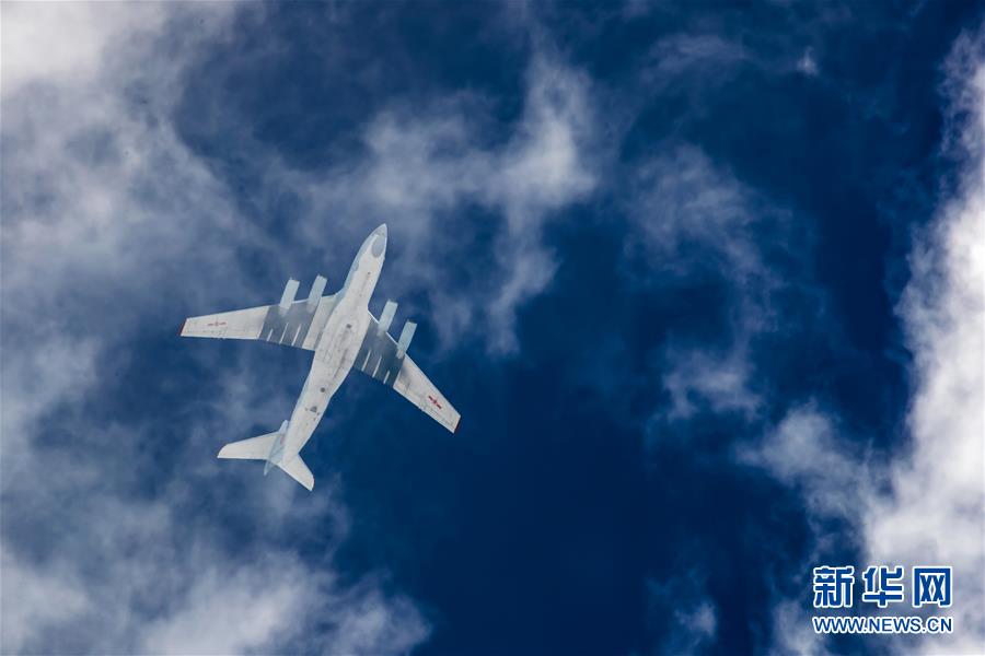 空军轰—6K等五型战机和空降兵将赴俄参加国际军事比赛