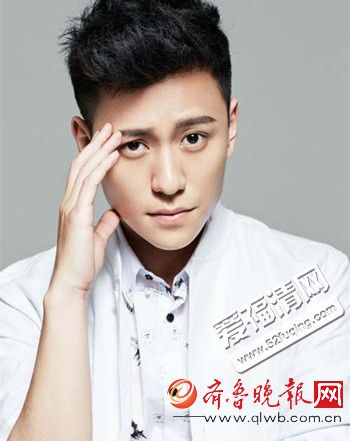 秦俊杰个人资料家庭背景 姐姐也是著名演员叫什么？