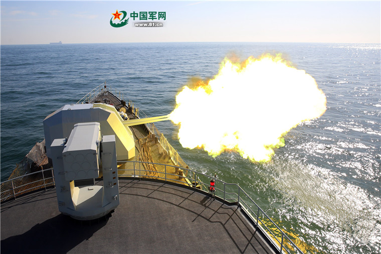 猛图来袭！北海舰队某驱逐舰支队宜昌舰实弹射击训练