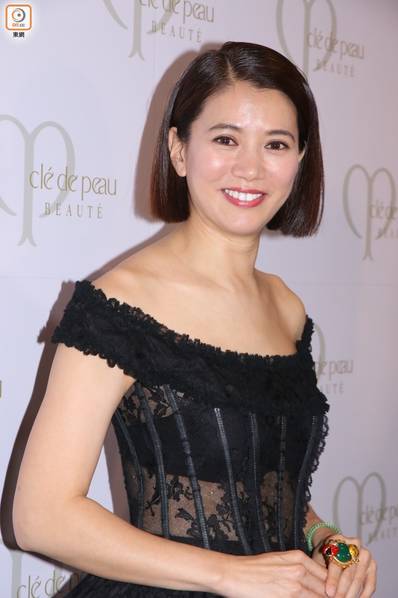 袁咏仪着急生女儿 甚至考虑人工受孕